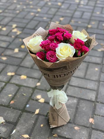 Букет цветов из: Розы в Верхнее Дуброво